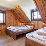 Srub Vytonka Lipno Aparthotel Predni Vyton