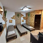 Srub Vytonka Lipno Aparthotel