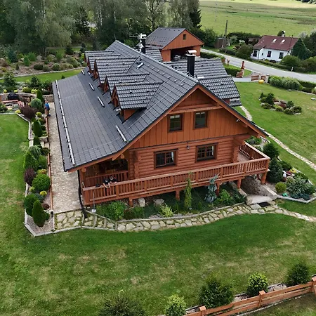 Srub Vytonka Lipno Apart Otel 4*