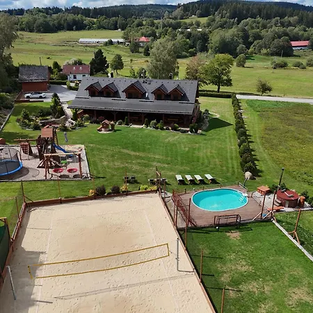 Apart Otel Srub Vytonka Lipno 4*