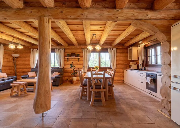Srub Výtoňka Lipno Aparthotel 4*