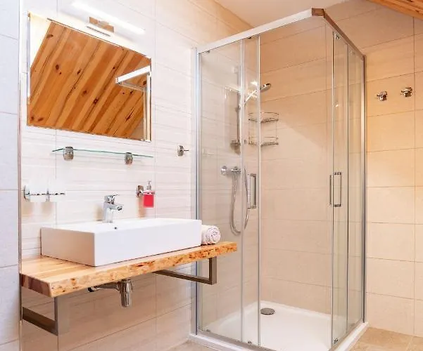 Srub Výtoňka Lipno 4* Přední Výtoň